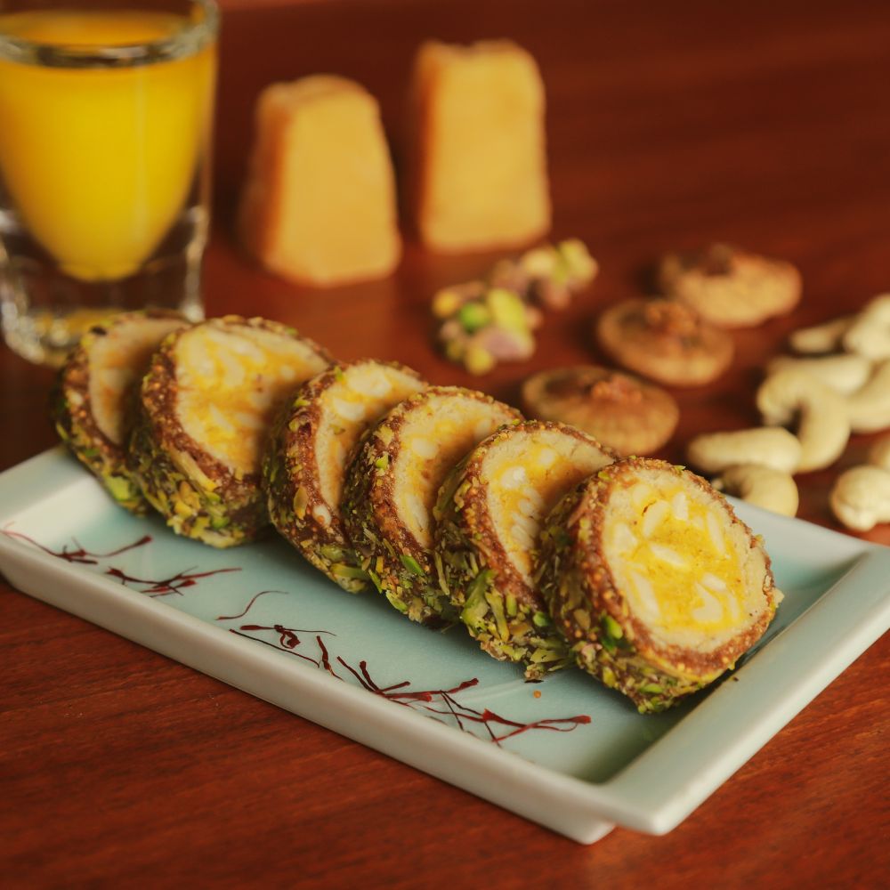 Athi/Fig Roll With Cashew & Saffron